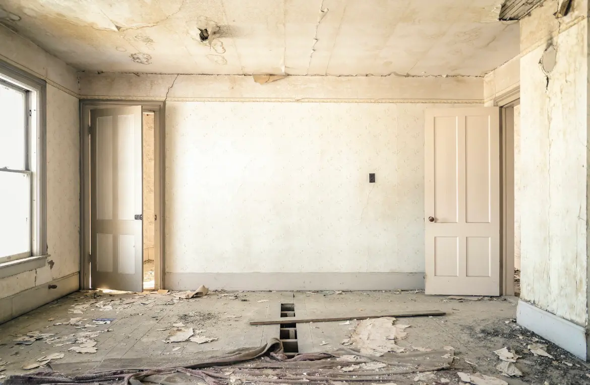 Waste disposal crew managing a cleanout project in Weatherford